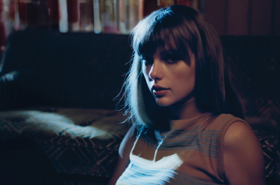 Snapchat 与 Taylor Swift 合作推出三款 AR 滤镜