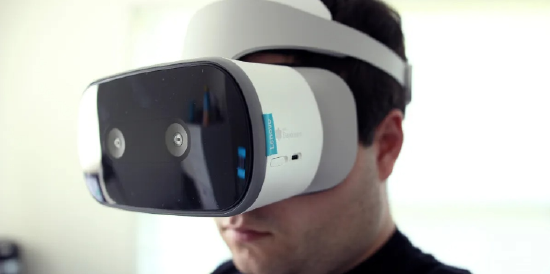 谷歌 AR/VR 负责人 Clay Bavor 即将离职
