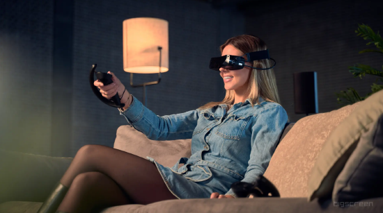 著名VR社交平台Bigscreen推出“全球最小头显”：Beyond