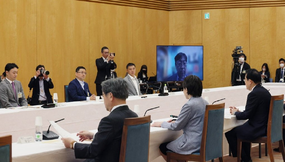日本政府首次召开“AI 战略会议” 探讨使用规则