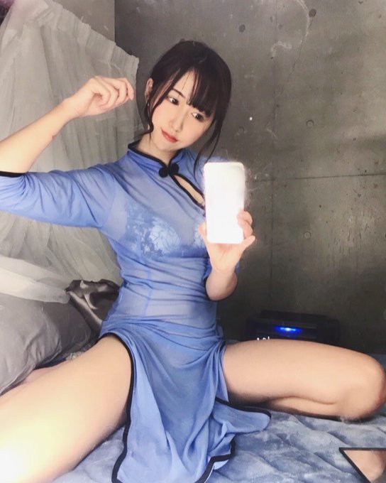 滝口里奈SIRO-4698“滝口りな”被抠出一堆水乱喷！