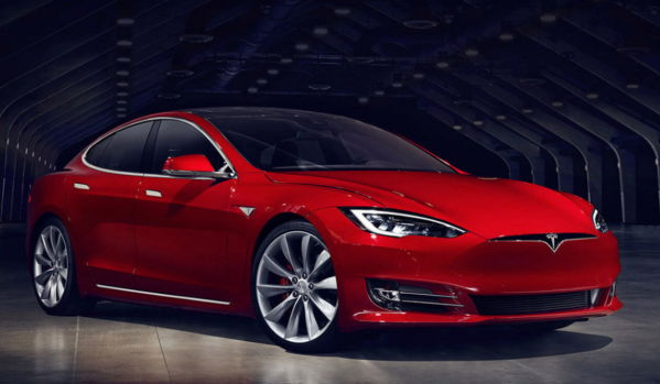 有效缓解续航焦虑？国外博主魔改增程版特斯拉Model S