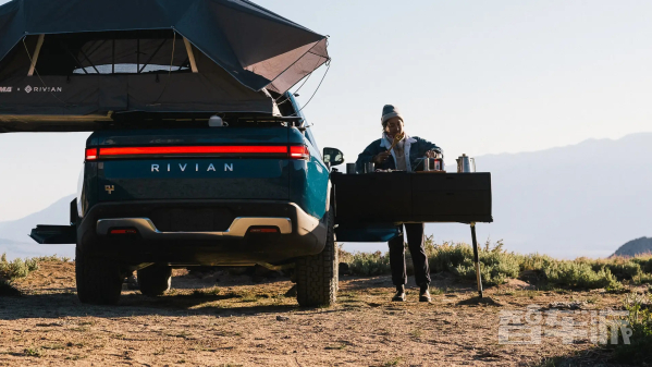 Rivian “Camp Kitchen”配件延迟推出 ：以更新其设计