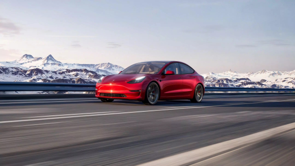 特斯拉Model 3二手价跌破3万美元 马斯克惨遭打脸