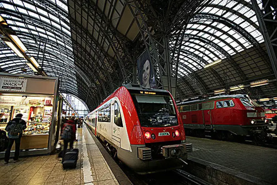 3个月售出3800万份！德国9欧元火车月票计划大受欢迎