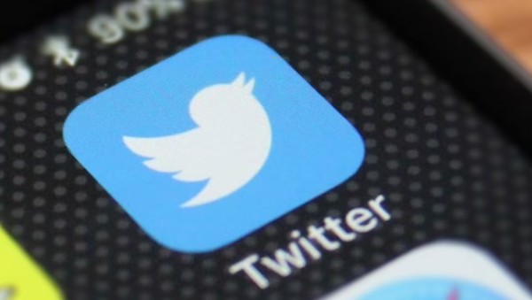 早报：推特股东同意马斯克收购 问界M5喜提新成绩