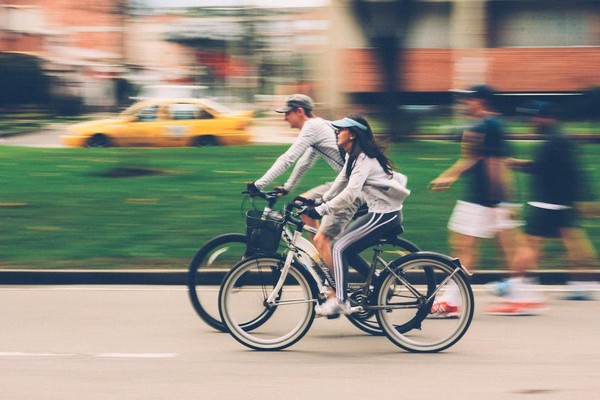 法国明年要投入超17个亿 只为鼓励更多人骑自行车