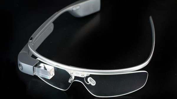 AR眼镜大火 当年的”先驱“谷歌为何停掉智能眼镜项目？