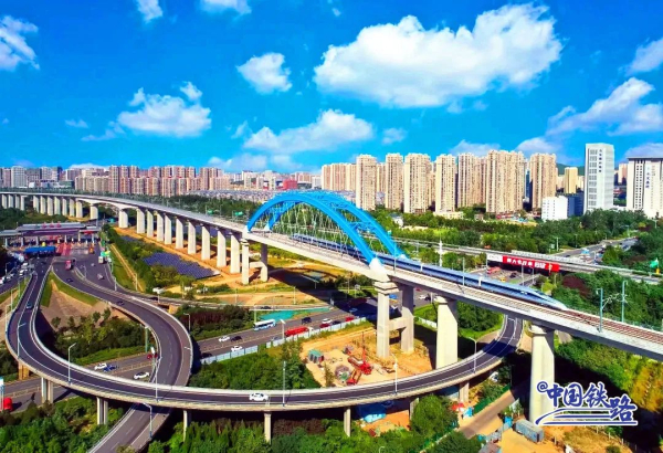 国内首条市域内高铁！济莱高铁即将开通 全长117.49公里
