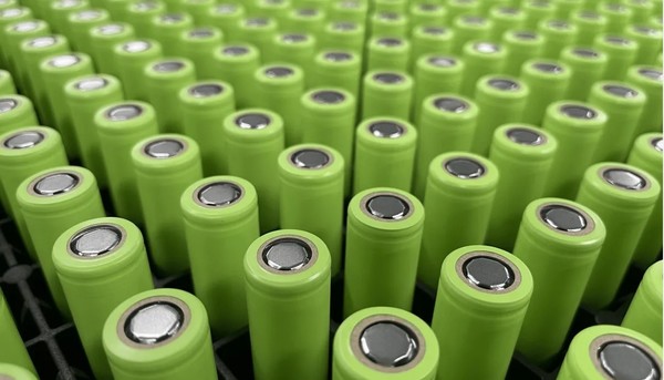 预计2023锂电池全球出货同比增长50%+ 两大因素助力
