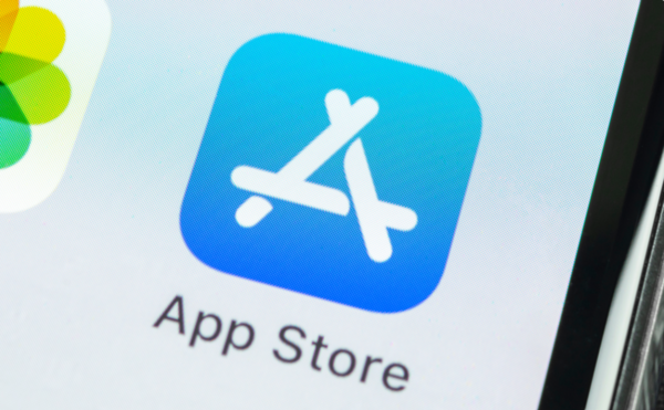 扎克伯格回怼苹果！App Store控制强势 存在利益冲突