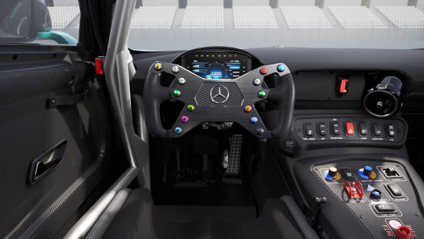 梅赛德斯-AMG GT2官图发布 内饰让人看得想踩地板油