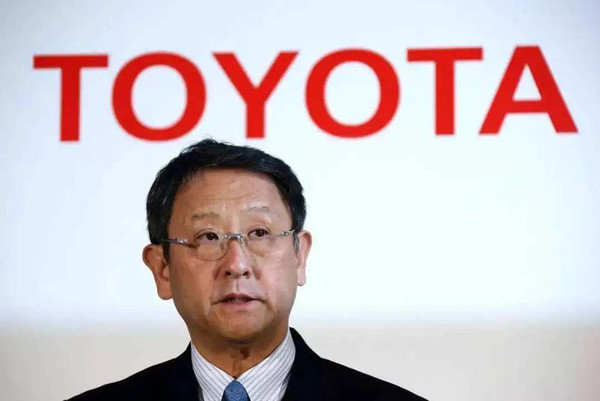 丰田总裁再度质疑电动汽车：这会让车企降低价值！