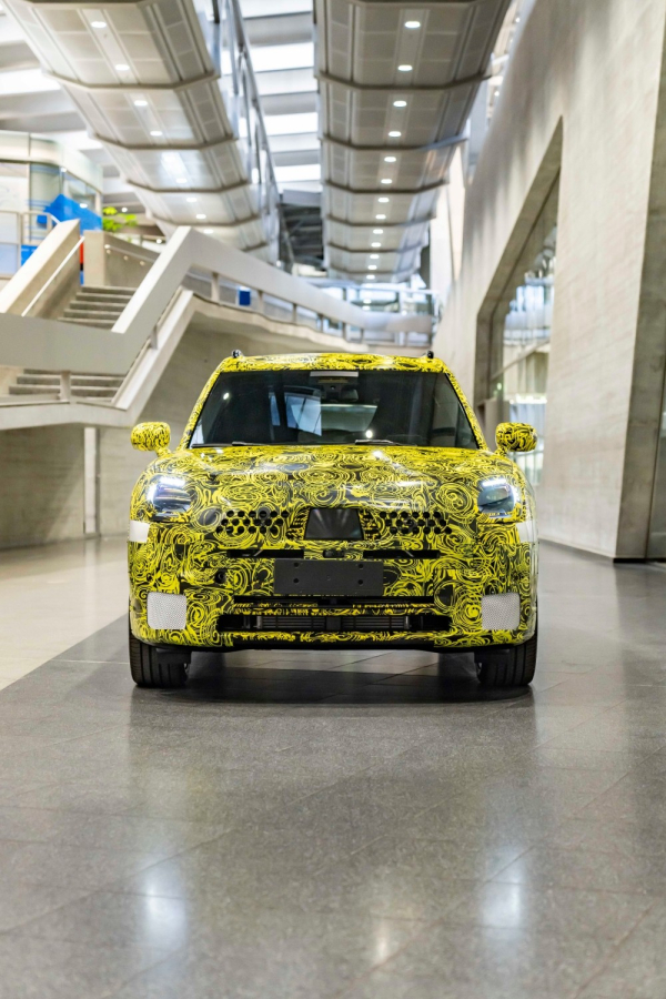 MINI未来一年将推出3款新电动汽车 包括首款电动SUV