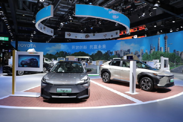 反转！丰田改变对电动汽车的看法 宣布了新的电池技术