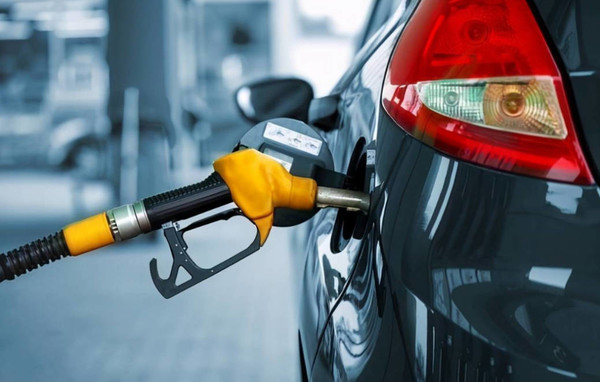 预计国内油价即将出现三连涨 折算涨幅超过1毛每升