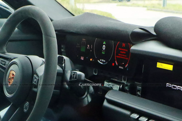 保时捷Boxster EV内饰曝光 采用全新设计 实体按键好评