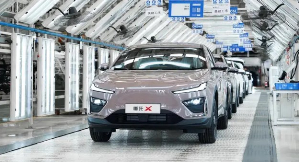 哪吒X将于10月18日正式上市！定位紧凑型纯电SUV