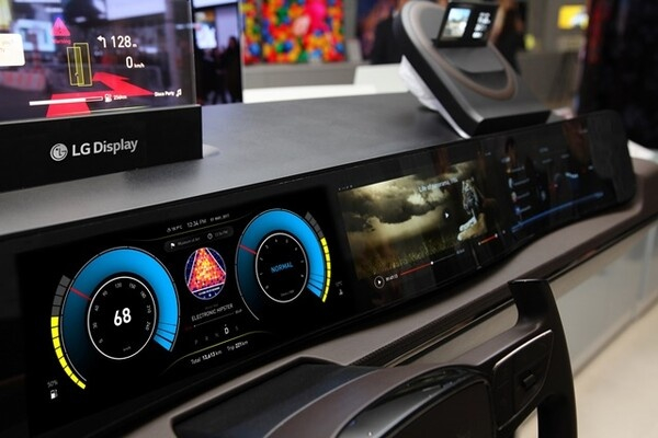 猛！LG Display在高端汽车显示器市场连续五年全球领先