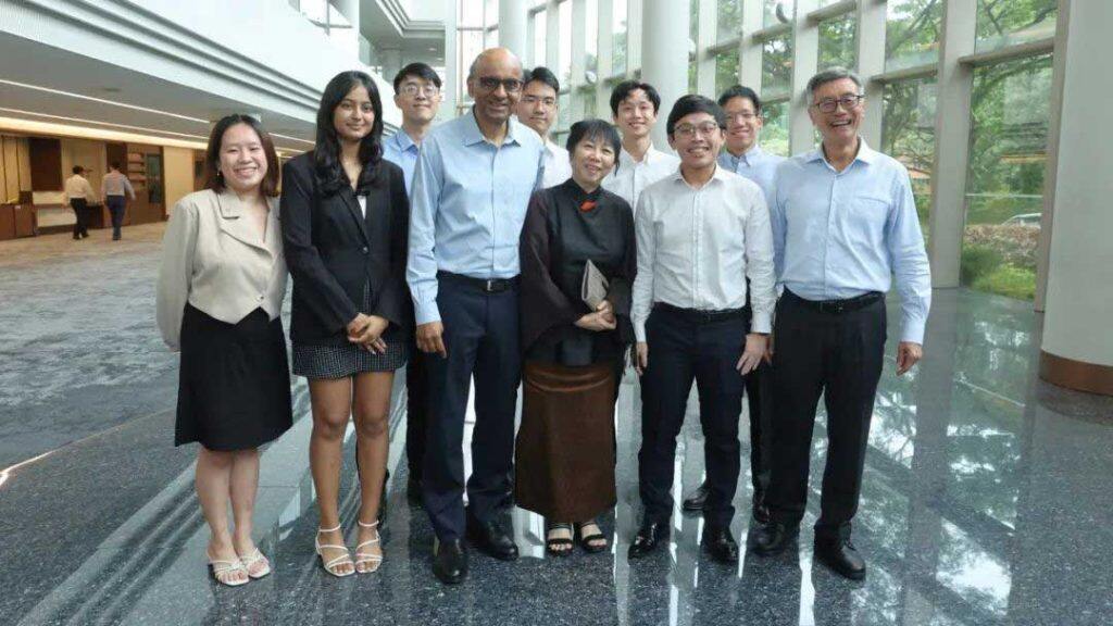 尚达曼总统出任新加坡国立大学第11任名誉校长